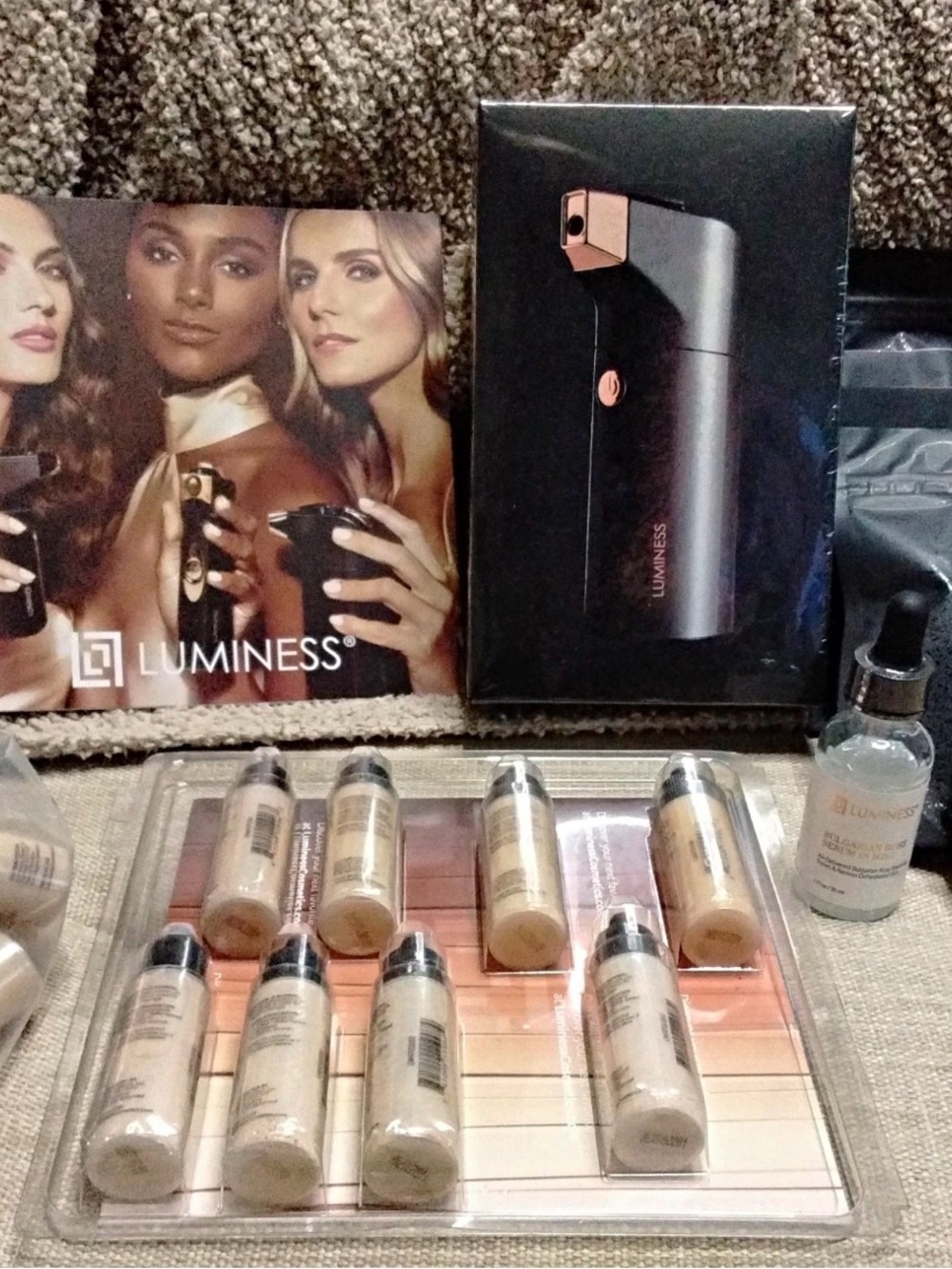Luminess Foundation Set with Black Airbrush & Rose Gold Accents